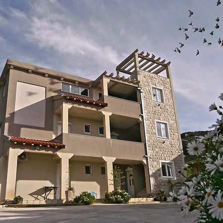 Mirta Apartments Family Farm Budva Exterior foto